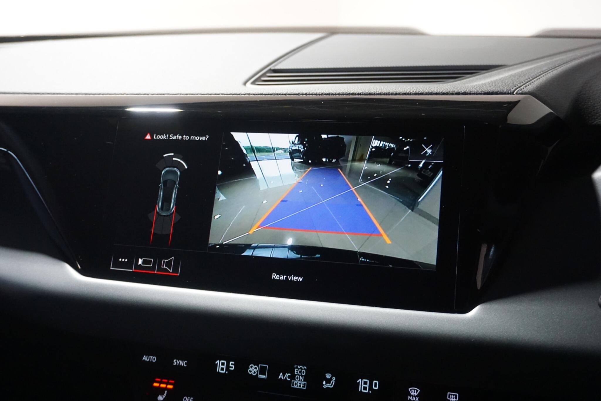 Audi e-tron GT 93.4kWh Saloon 4dr Electric Auto quattro (476 ps)